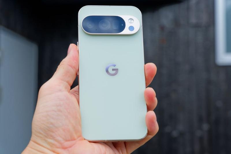 Pixel 11