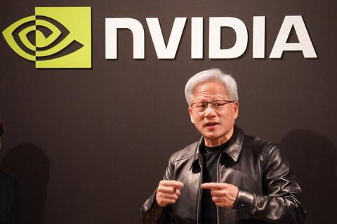黄仁勋CEO记者会