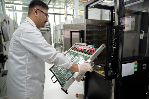 老化测试设备