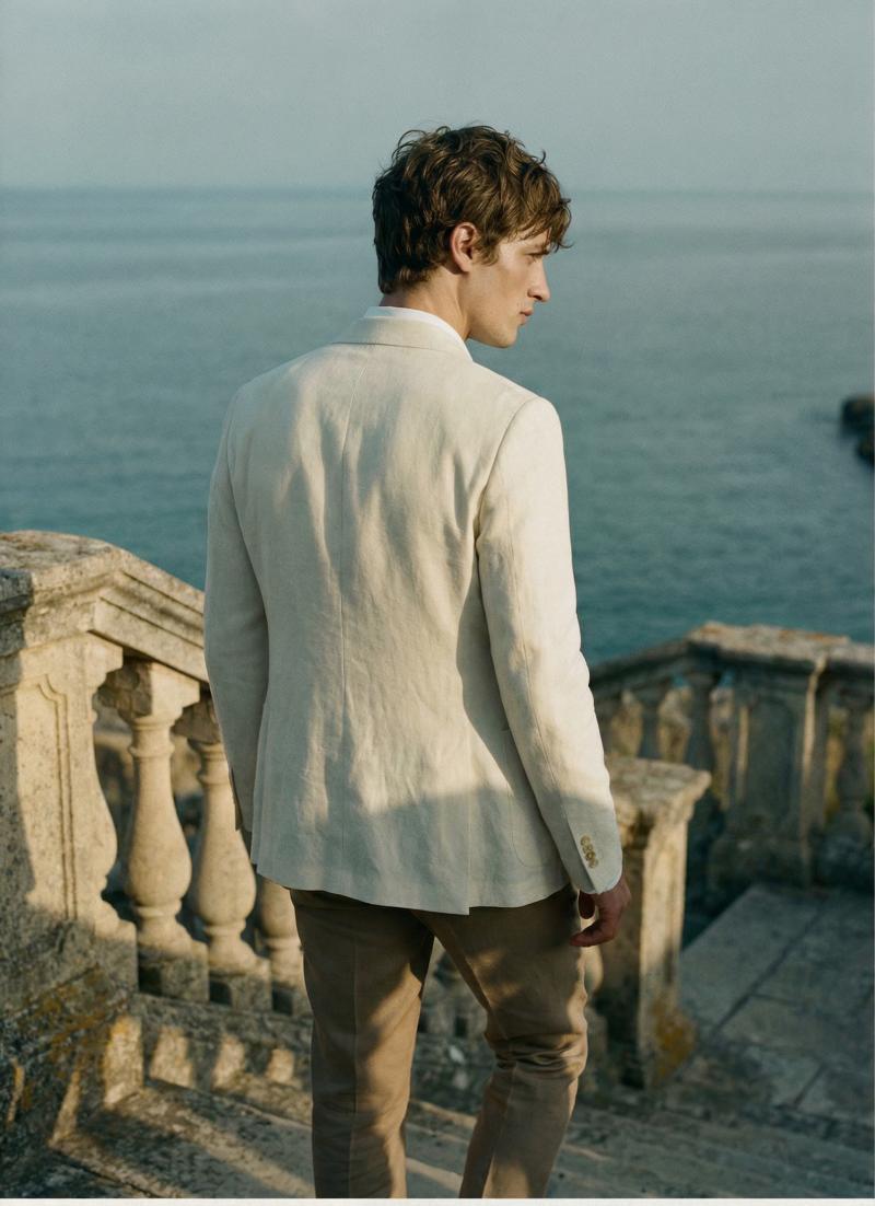 Back angle — 走下石灰石台阶