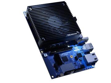 最大40 TOPS算力的边缘AI计算机「Arduino VENTUNO Q」即将在日本国内发售