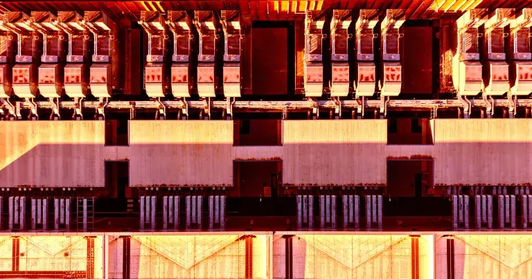 特朗普的大型AI数据中心项目暗地里陷入困境