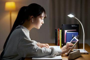 日本福冈工大生开发AI日记应用“No Look”，助力小中学生表达内心声音