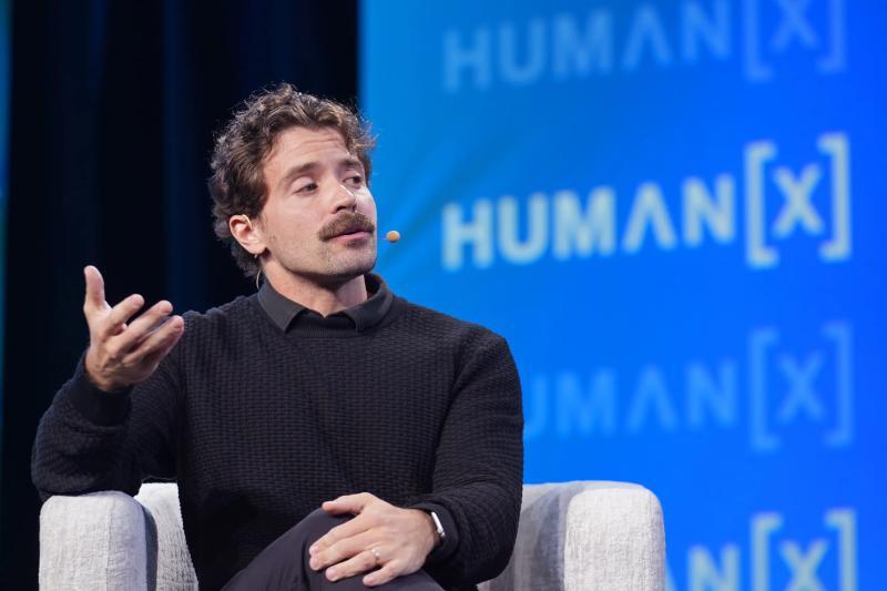 Vercel CEO Guillermo Rauch 表示公司已准备好上市，AI代理推动收入激增