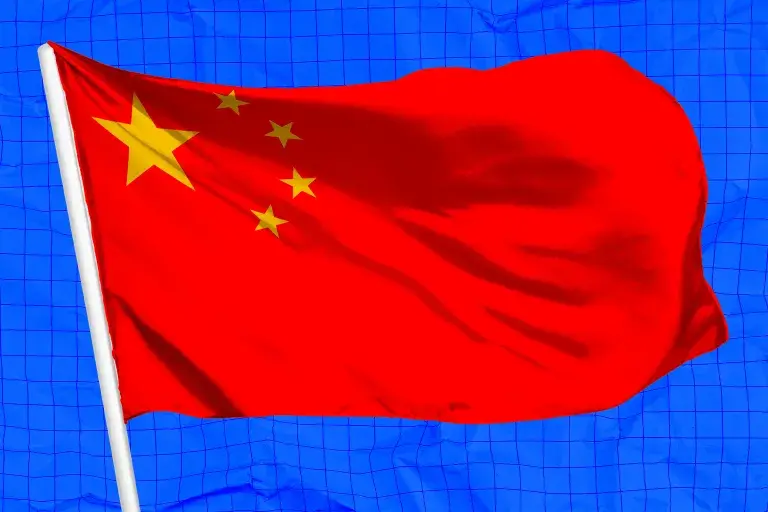 中国AI模型一举登顶排行榜，引发美国科技界震动