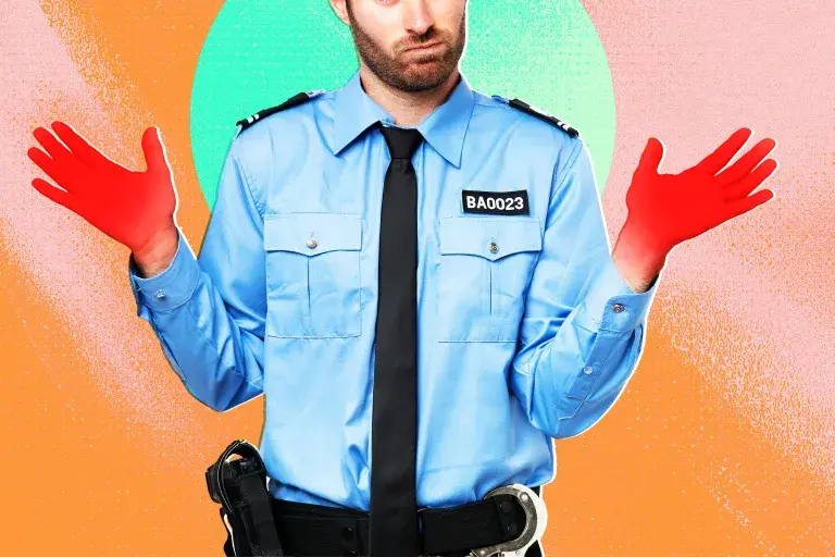警方被曝利用AI篡改拙劣毒品缉获照片