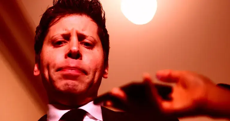 山姆·奥特曼发布沉重道歉声明