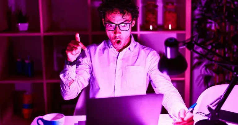 OpenAI雇佣数百名员工审查用户私聊内容