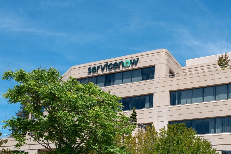 ServiceNow投资4000万美元助力印度银行软件专家，推进金融服务布局