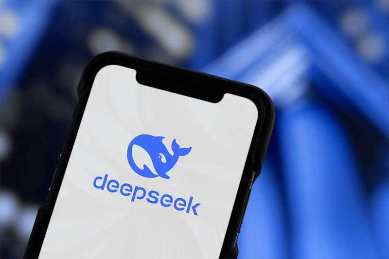 如何将 DeepSeek AI 集成进 CRM：零代码打造更聪明的客户洞察