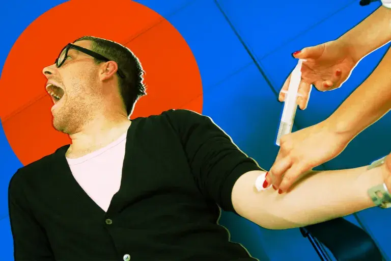 医生首次为人体注射由人工智能设计的疫苗