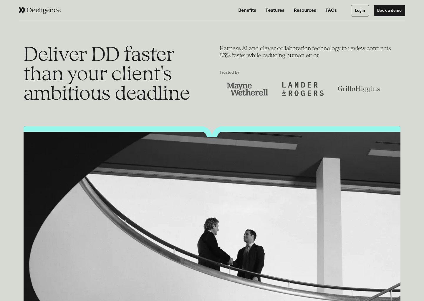 Deeligence：AI驱动的尽职调查与合同审查平台